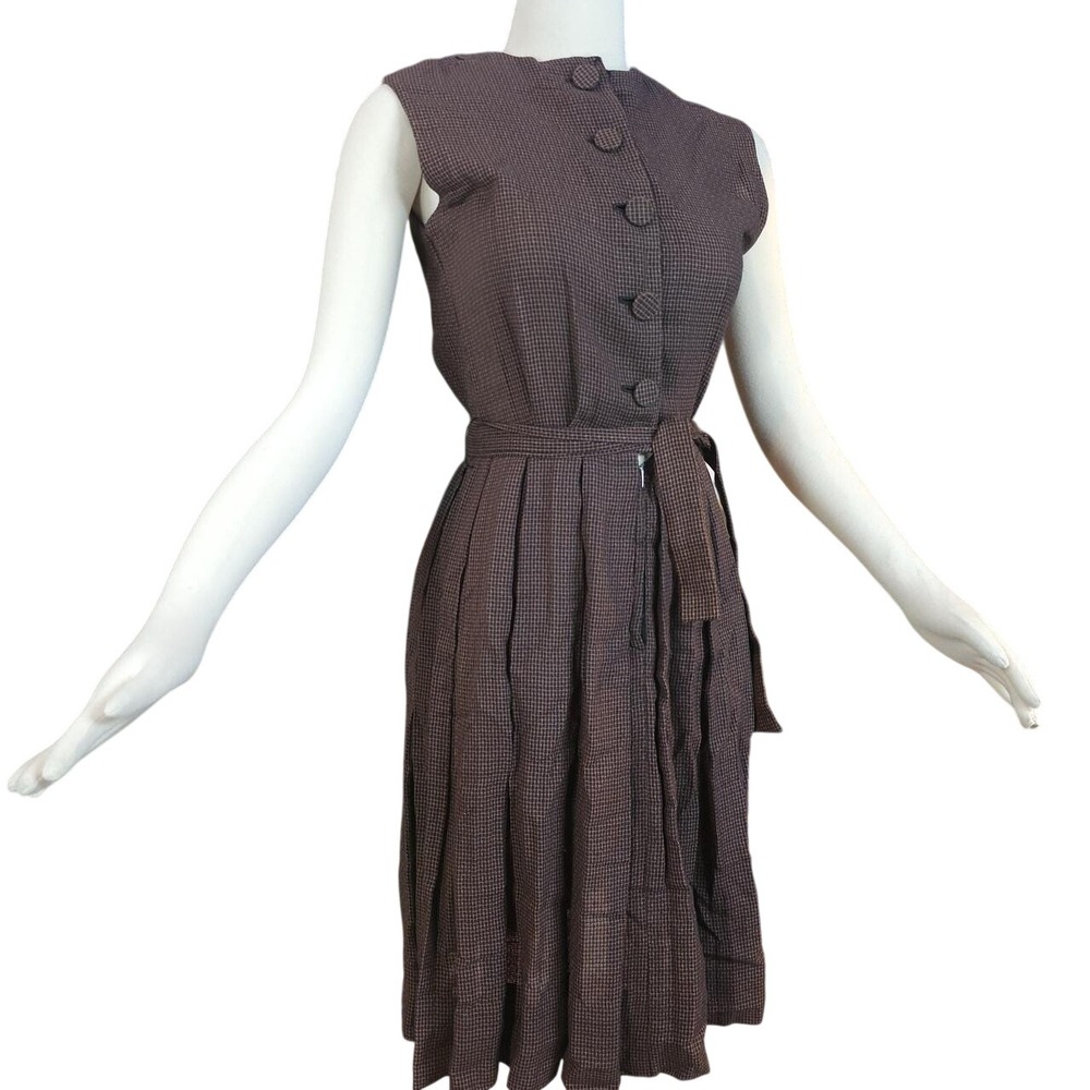 Vintage 1950s Brown Patterned Sleeveles Dress Button Front Gingham Dark Academia
